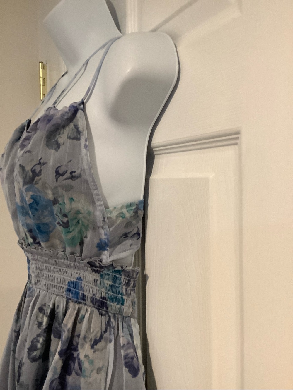 NWT LULU’S Gray/Blue Floral Strappy Tie Back Summer Wedding Guest Mini Dress S - Picture 2 of 14